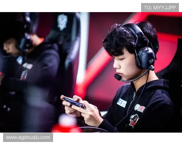 体验极致流畅的斗球直播,尽在dqiuvip斗球直播ios官方平台 体验极致流畅的斗球直播,尽在dqiuvip斗球直播ios官方平台