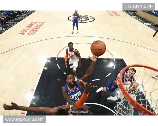 斗球免费nba直播平台推荐，实时更新赛事信息让你不错过每一场精彩对决