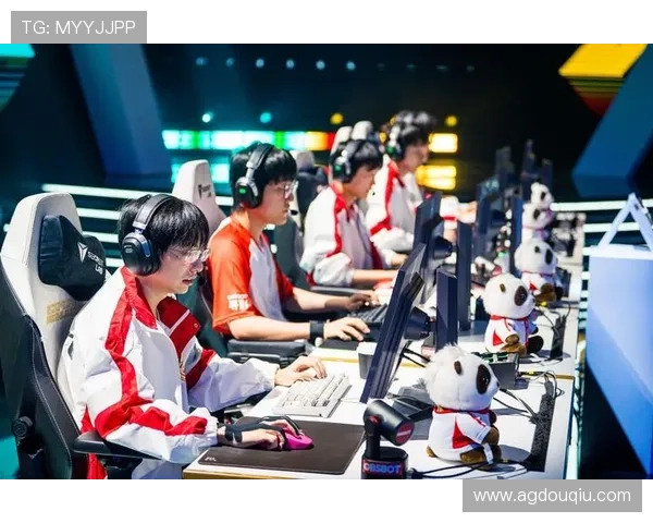 斗球直播app下载安装手机版最新版本,轻松享受高清赛事直播体验 斗球直播app下载安装手机版最新版本,轻松享受高清赛事直播体验